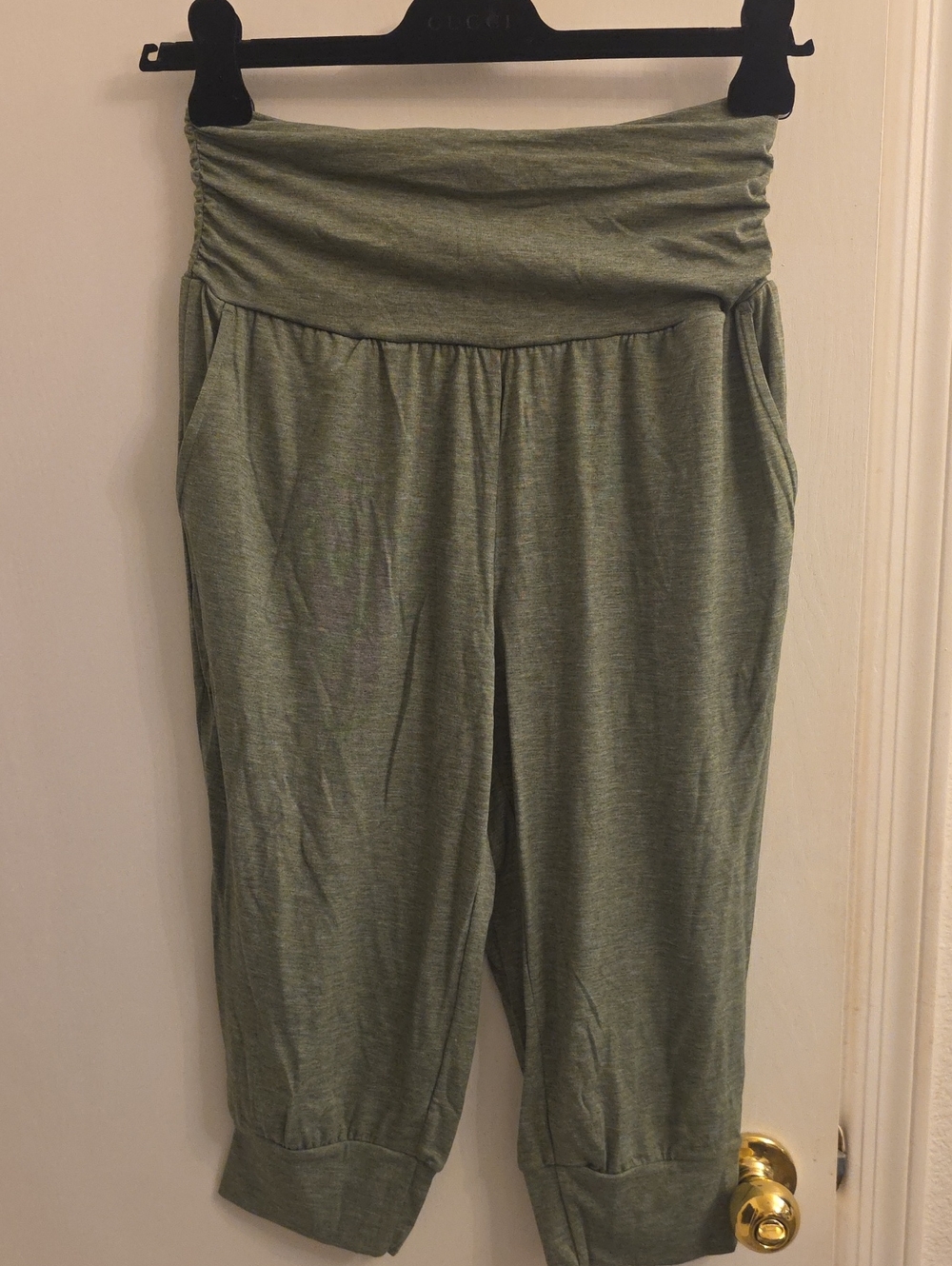 HALARA Olive Green Fold-Over Waist Capri Pants